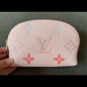 *LV* Cosmetic Pouch